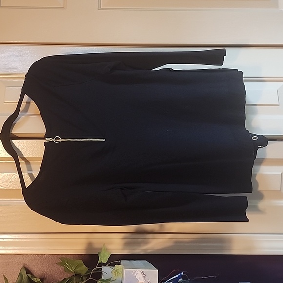 INC International Concepts - Black asymmetrical top with gold grommet detailing - Picture 3 of 4